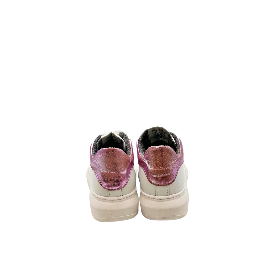 B68 Iconic White/Pink